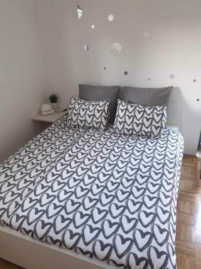 Apartment Emma Ljubljana - Free Parking, Ac, Wifi Exteriér fotografie
